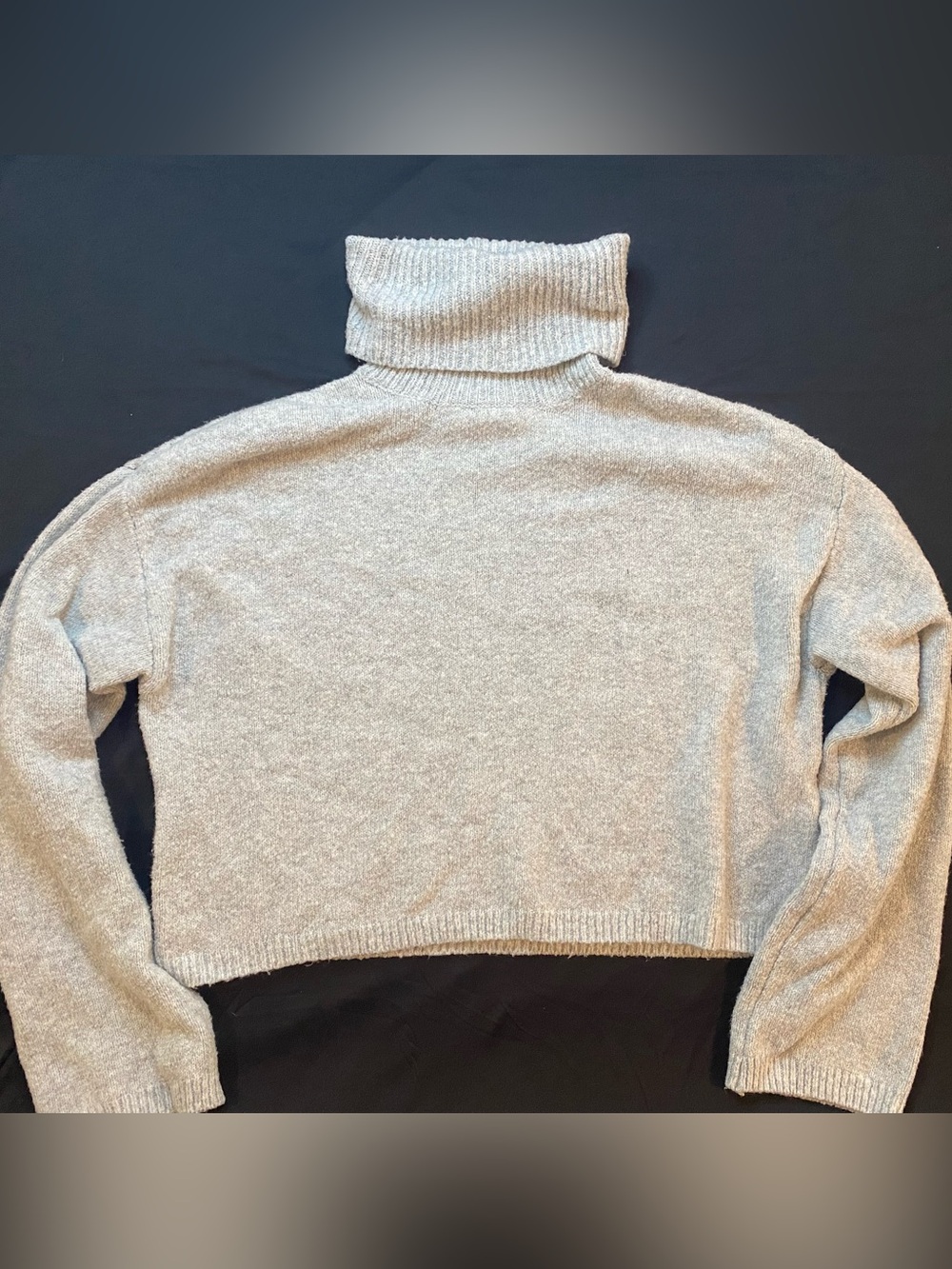 Bershka Light Gray Cropped Turtleneck Sweater